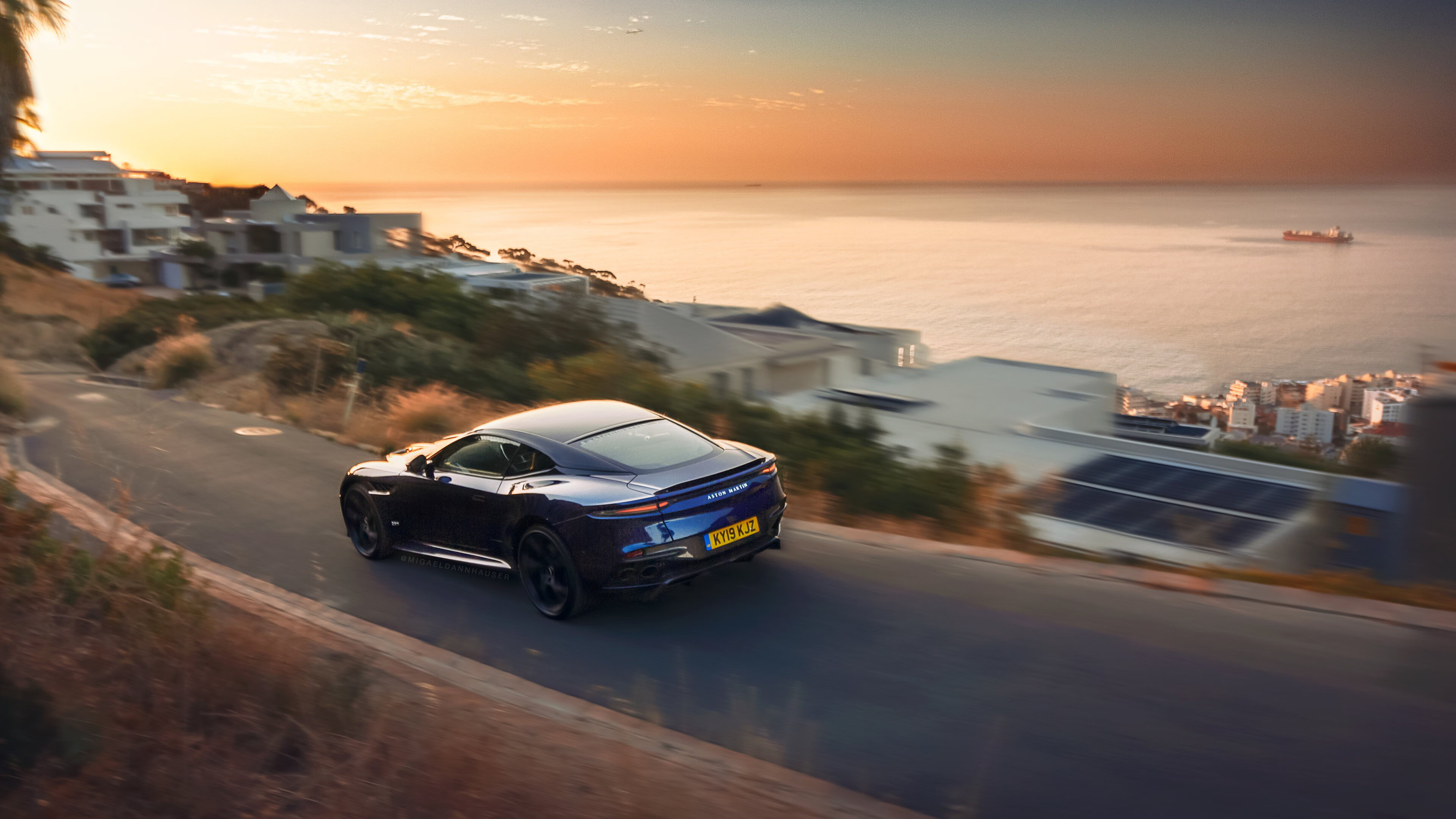 开云体育娱乐-女子足球联赛注重品牌建设吸引更多观众关注,女子足球锦标赛